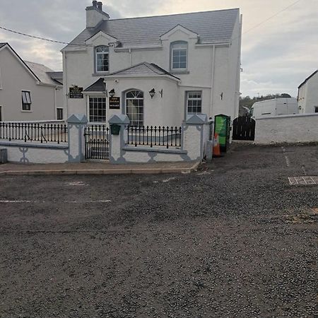 ホテル Ardhill House The Diamond, In The Heart Of Ardara Town , F94 C7X9 エクステリア 写真