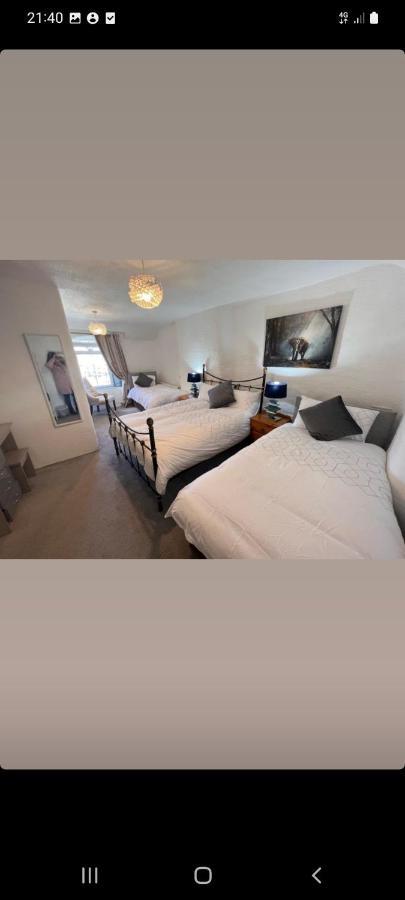 ホテル Ardhill House The Diamond, In The Heart Of Ardara Town , F94 C7X9 エクステリア 写真